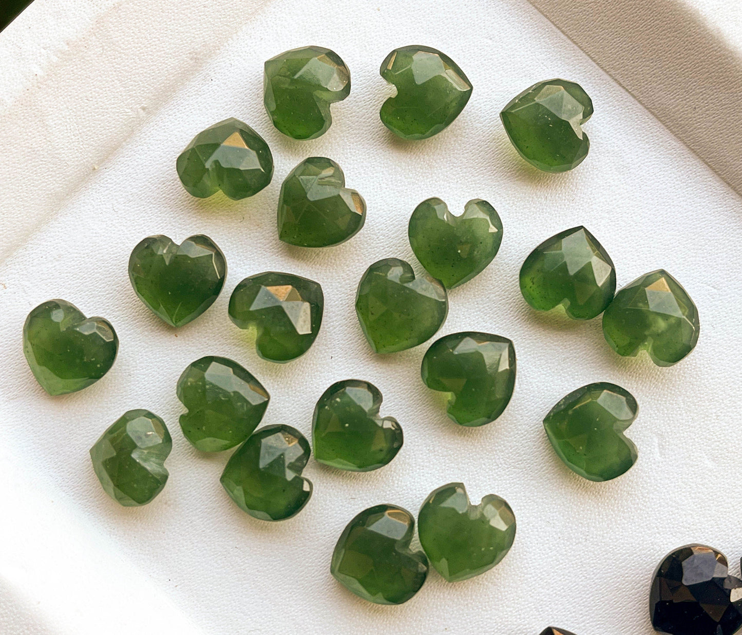 2 Pieces Serpentine Heart Shape Loose Stone, Natural Serpentine Gemstone, Serpentine Heart for jewelry making, 10x10mm Beadsforyourjewelry