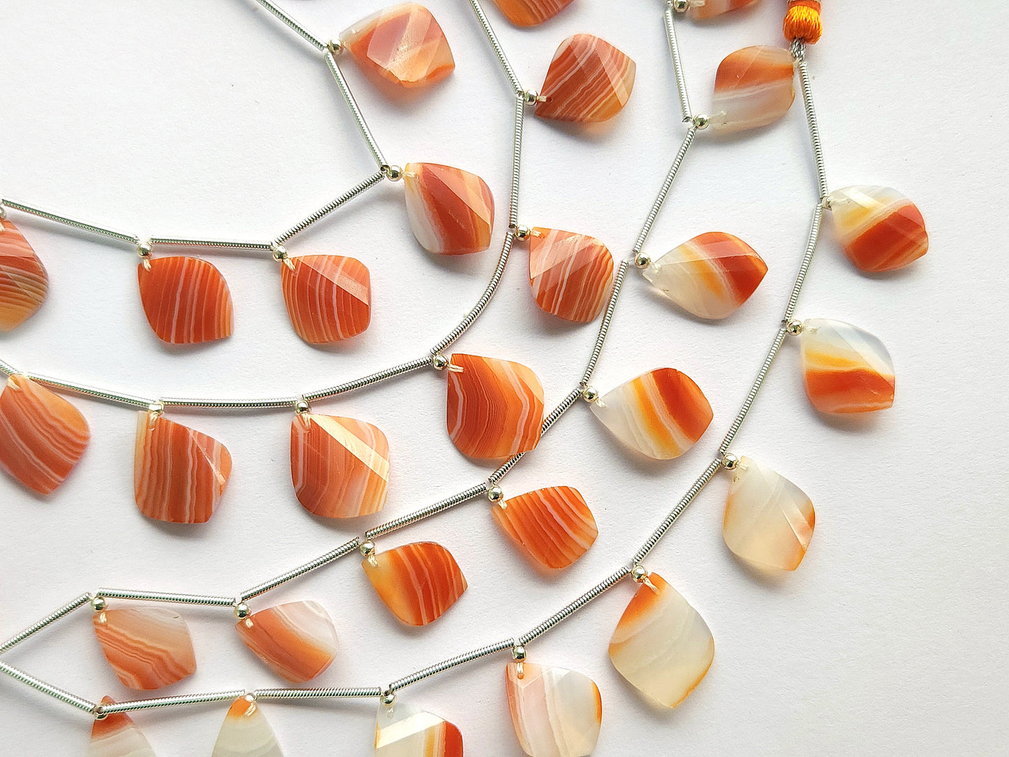 Natural Red Banded Agate Faceted Briolette Twisted Pear Shape Gemstone Beads