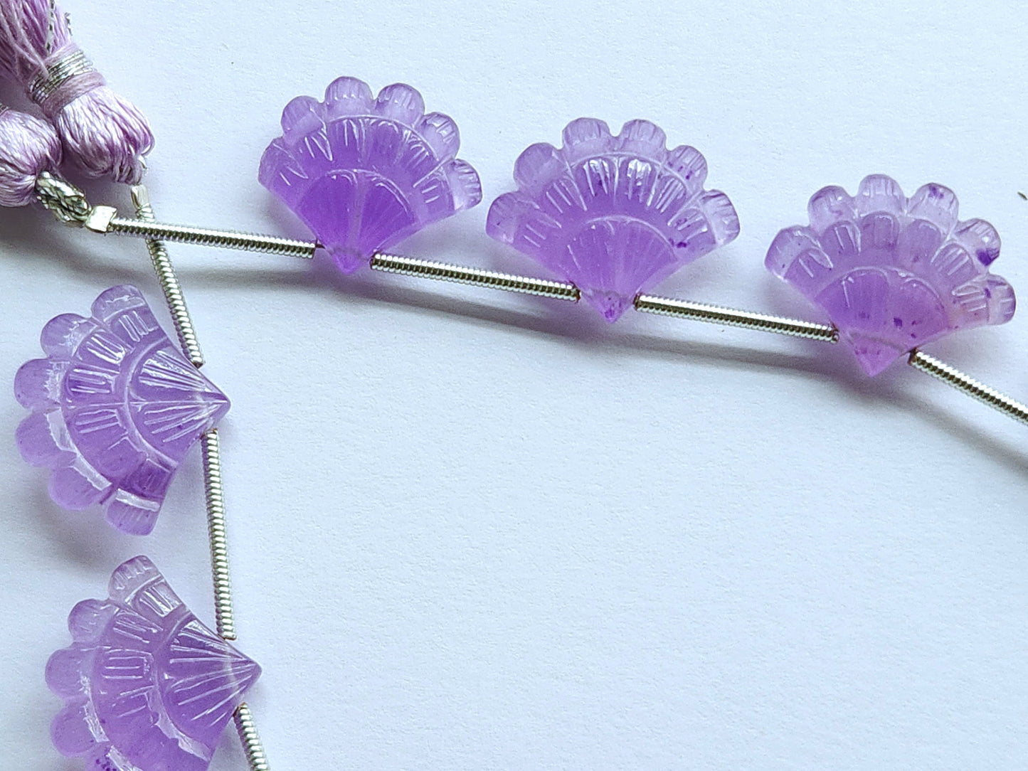 Lavender Jade Fancy carved beads, 13X18 MM