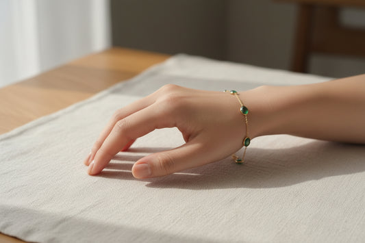 Natural Emerald Bezel Set Chain Bracelet 18K Solid Yellow Gold, Lightweight Gemstone Bracelet