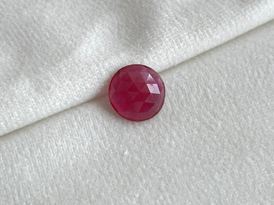 Ruby Round Shape Faceted Loose gemstones - 14 Pieces
