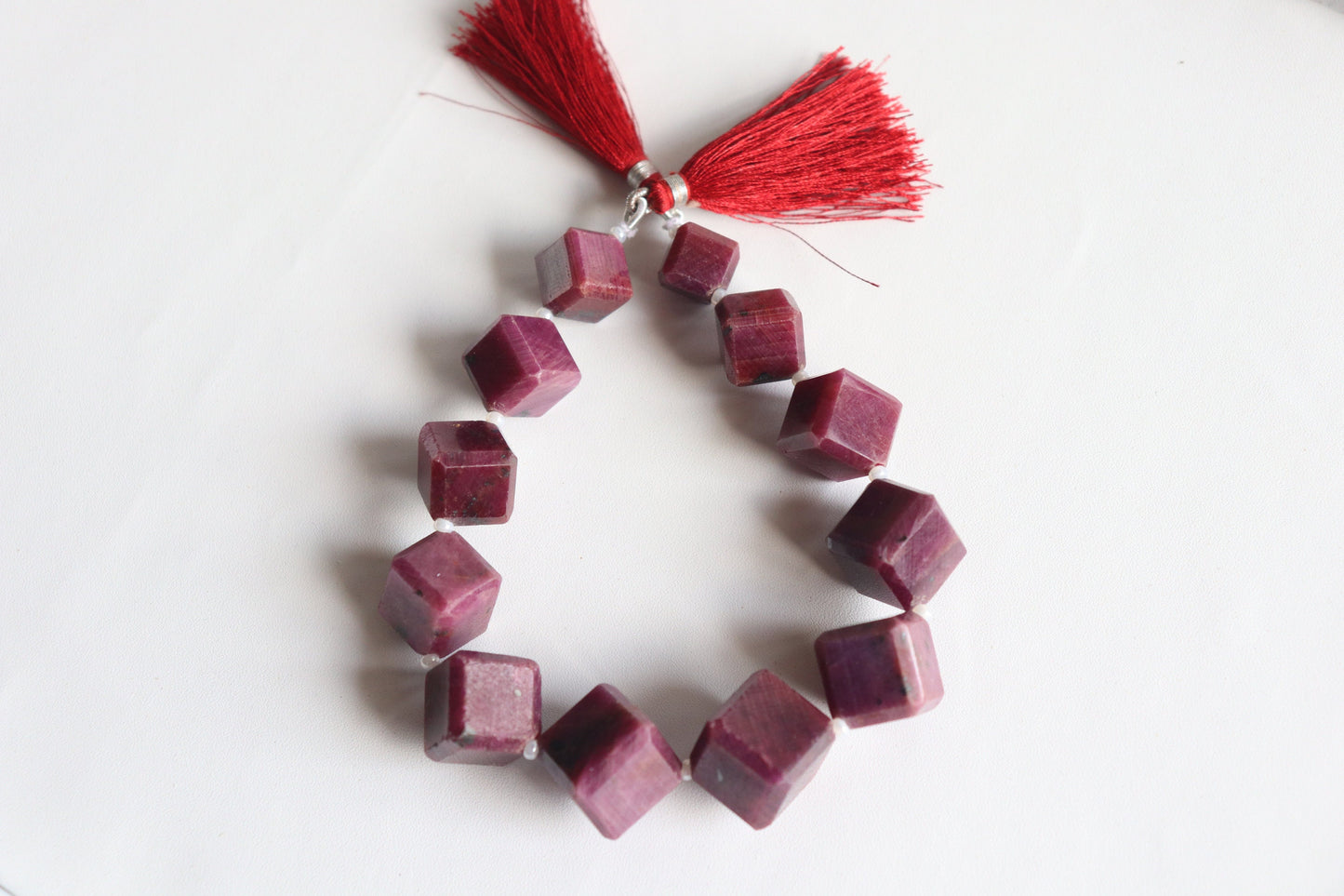 Ruby Beads Cube Shape