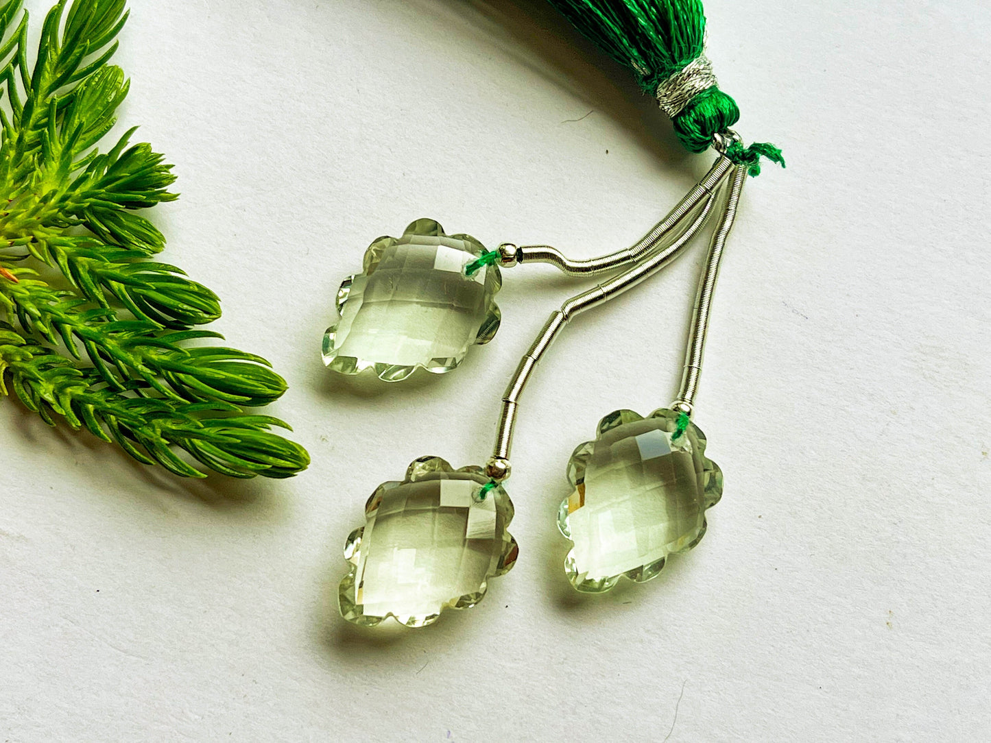 Green Amethyst Flower Carving Beads