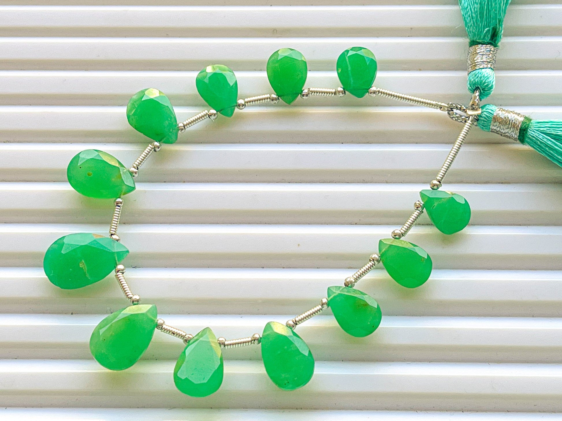 10 Pieces AAA Australian Chrysoprase Pear Shape Cut Stone Beads, Natural Chrysoprase Gemstone, Chrysoprase Briolette Beads, 7x9mm to 9x15mm Beadsforyourjewelry