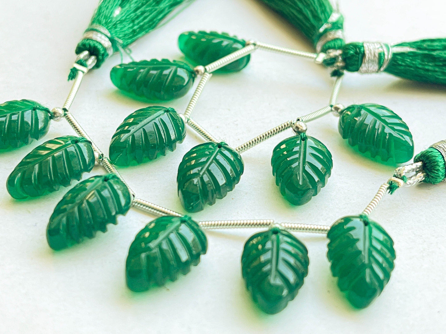 10 Pieces Green Onyx Leaf carved Beads Beadsforyourjewelry