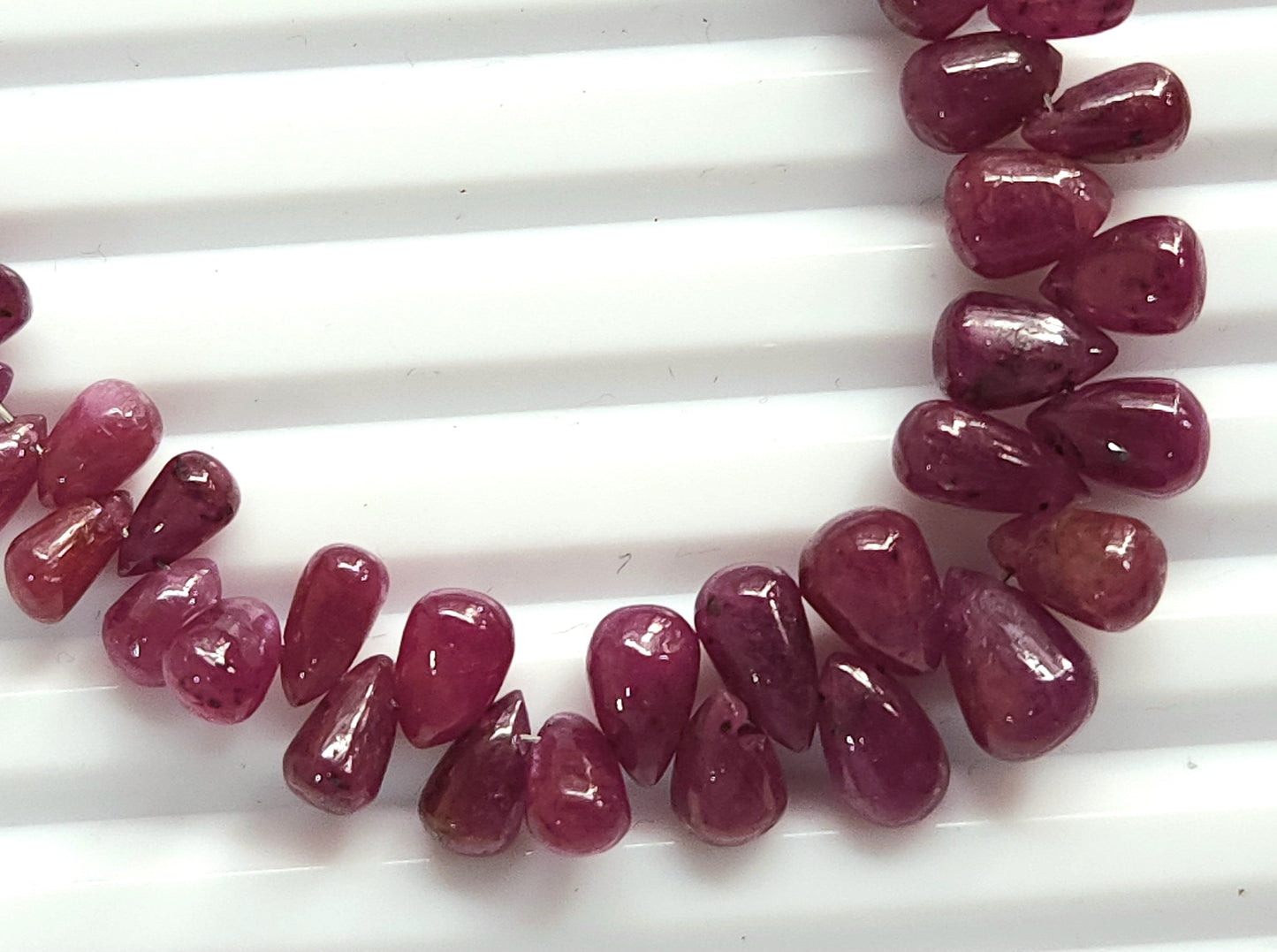 Natural Longido Ruby Smooth Drops , 55 Pieces