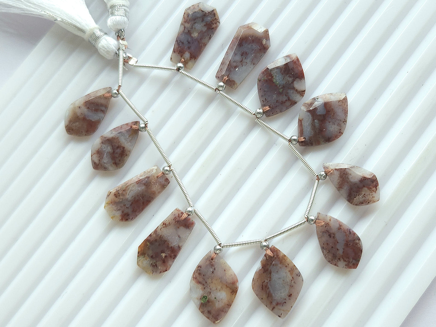 Natural Red Plum Agate Gemstone Fancy Crown Cut Pairs