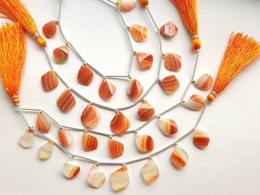 Natural Red Banded Agate Faceted Briolette Twisted Pear Shape Gemstone Beads