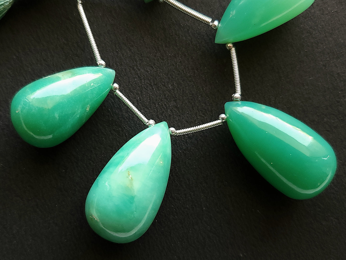 Natural Chrysoprase Gemstone Smooth Drops