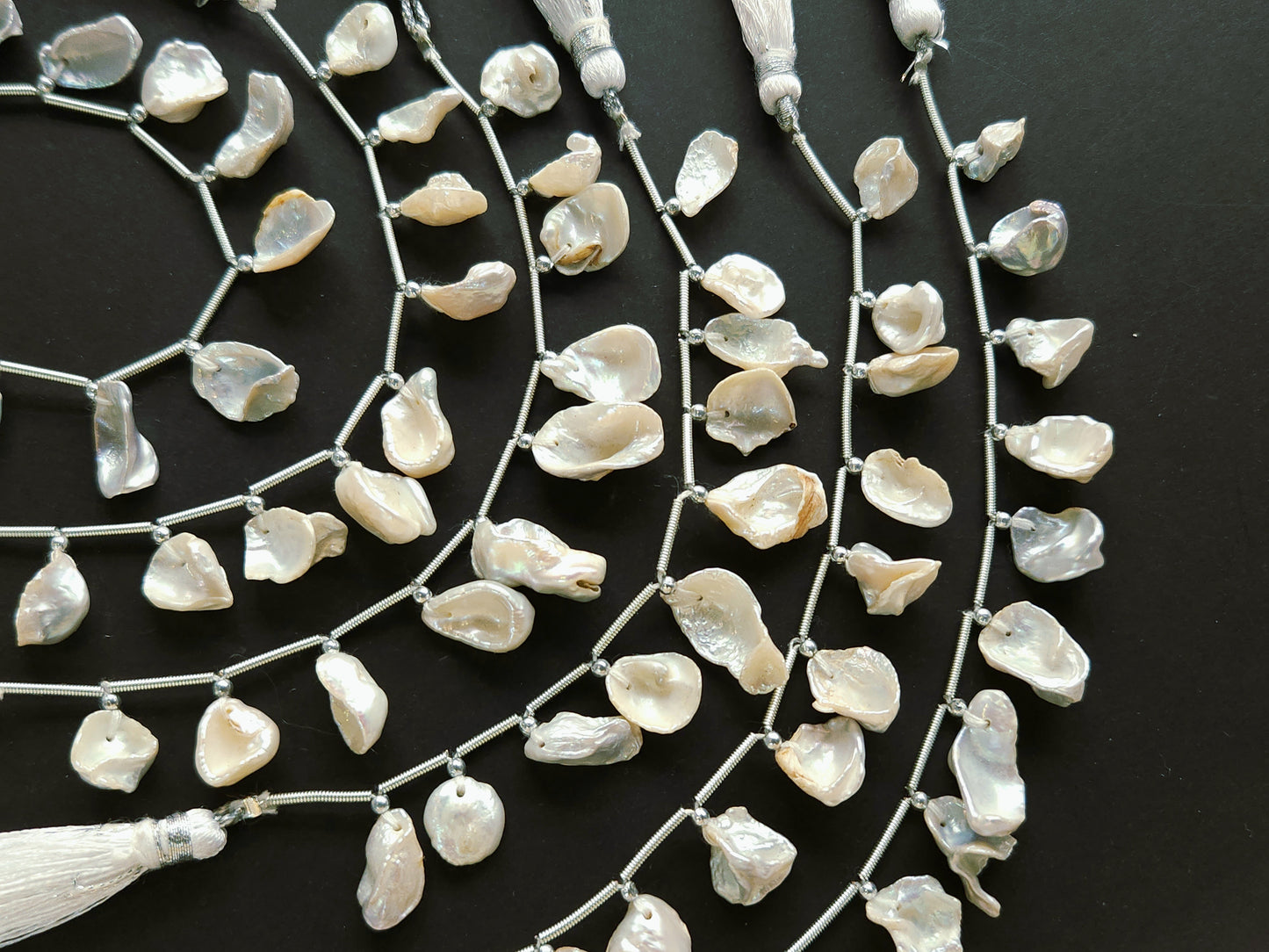 Natural Freshwater Pearl Unshaped Beads
