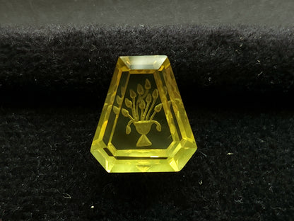 Natural Lemon Quartz Hand-carved Fantasy cut reverse carving