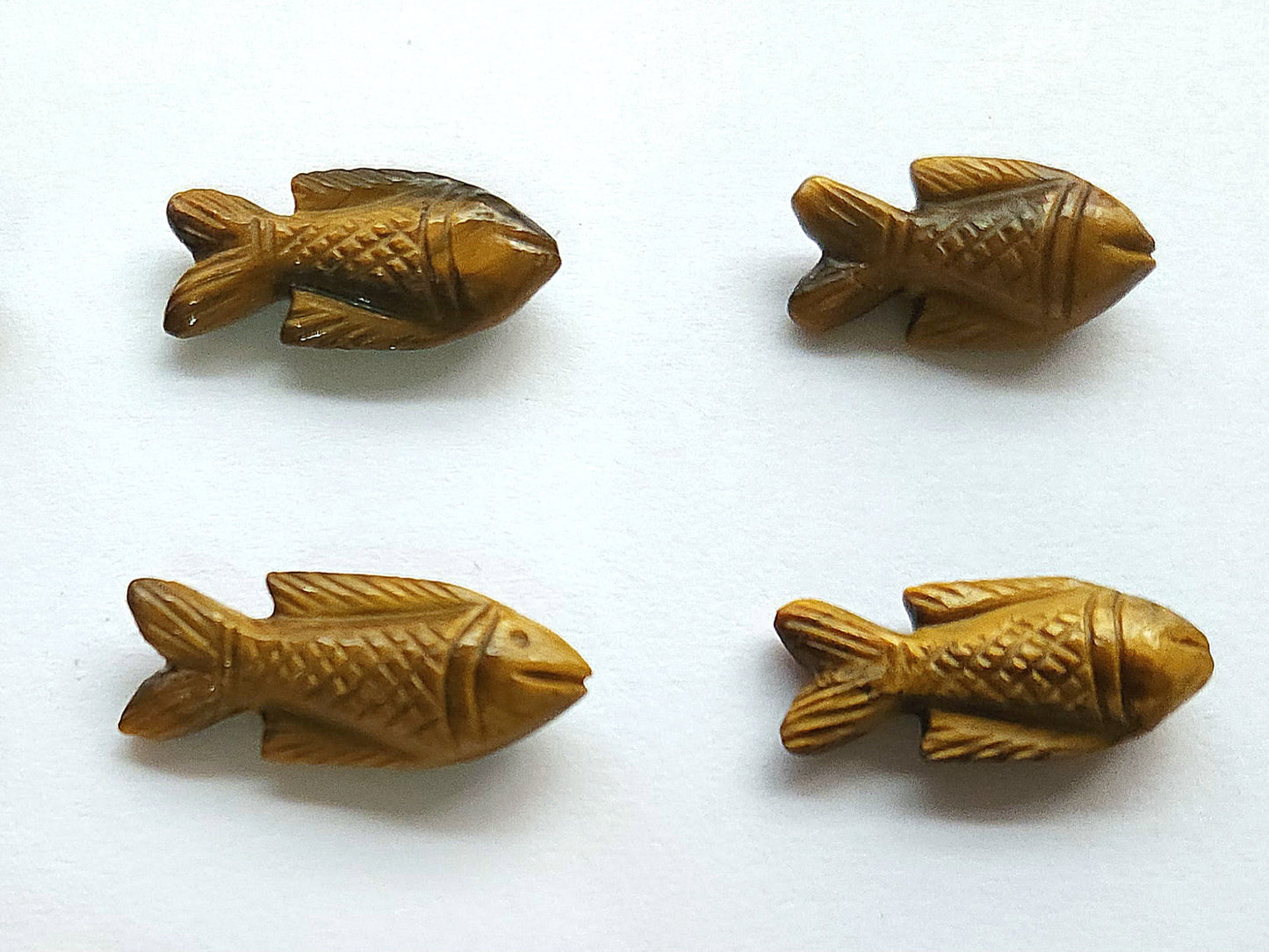 Natural Tiger's Eye Gemstone Hand-Carved Fishes