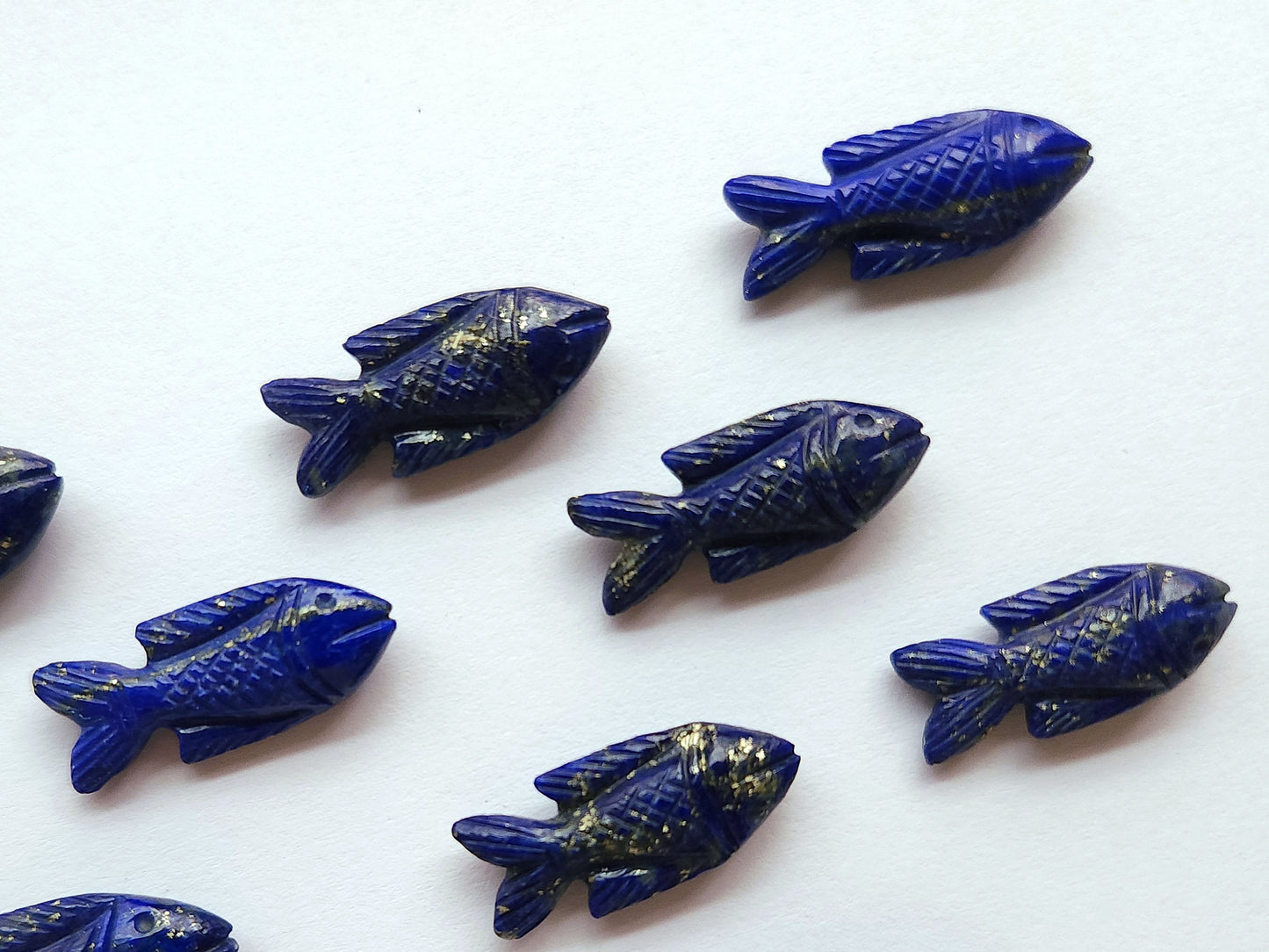 Natural Lapis Lazuli Gemstone Hand-Carved Fishes
