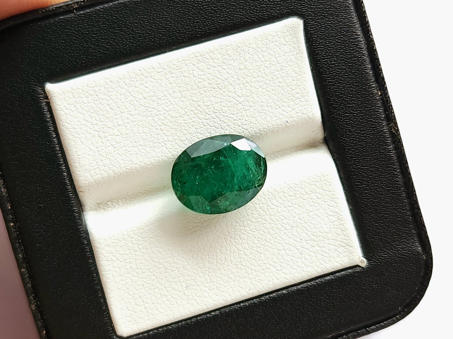 5.37 Carats Natural Zambian Emerald Oval Shape