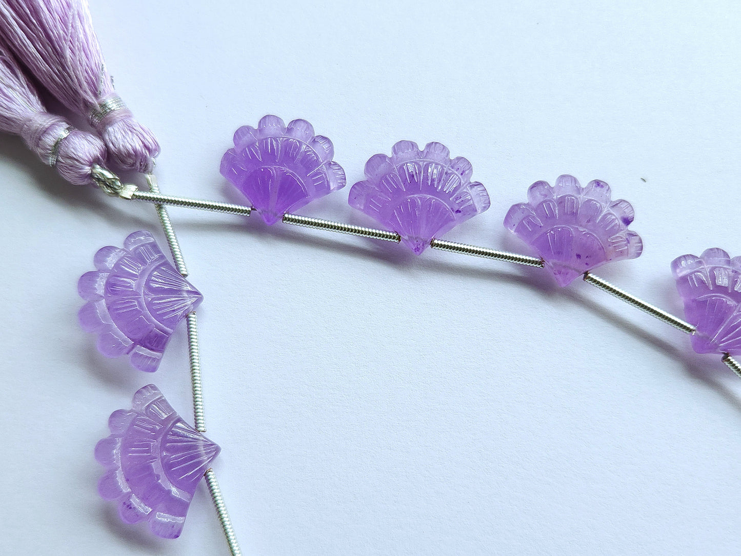 Lavender Jade Fancy carved beads, 13X18 MM