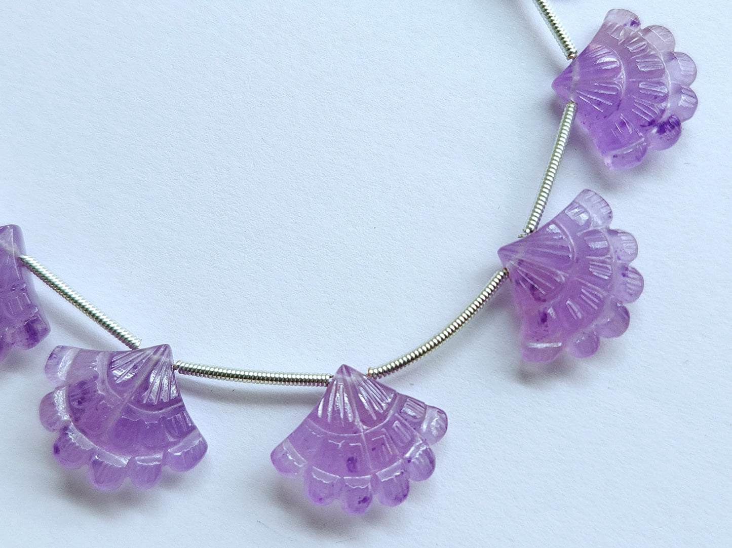 Lavender Jade Fancy carved beads, 13X18 MM