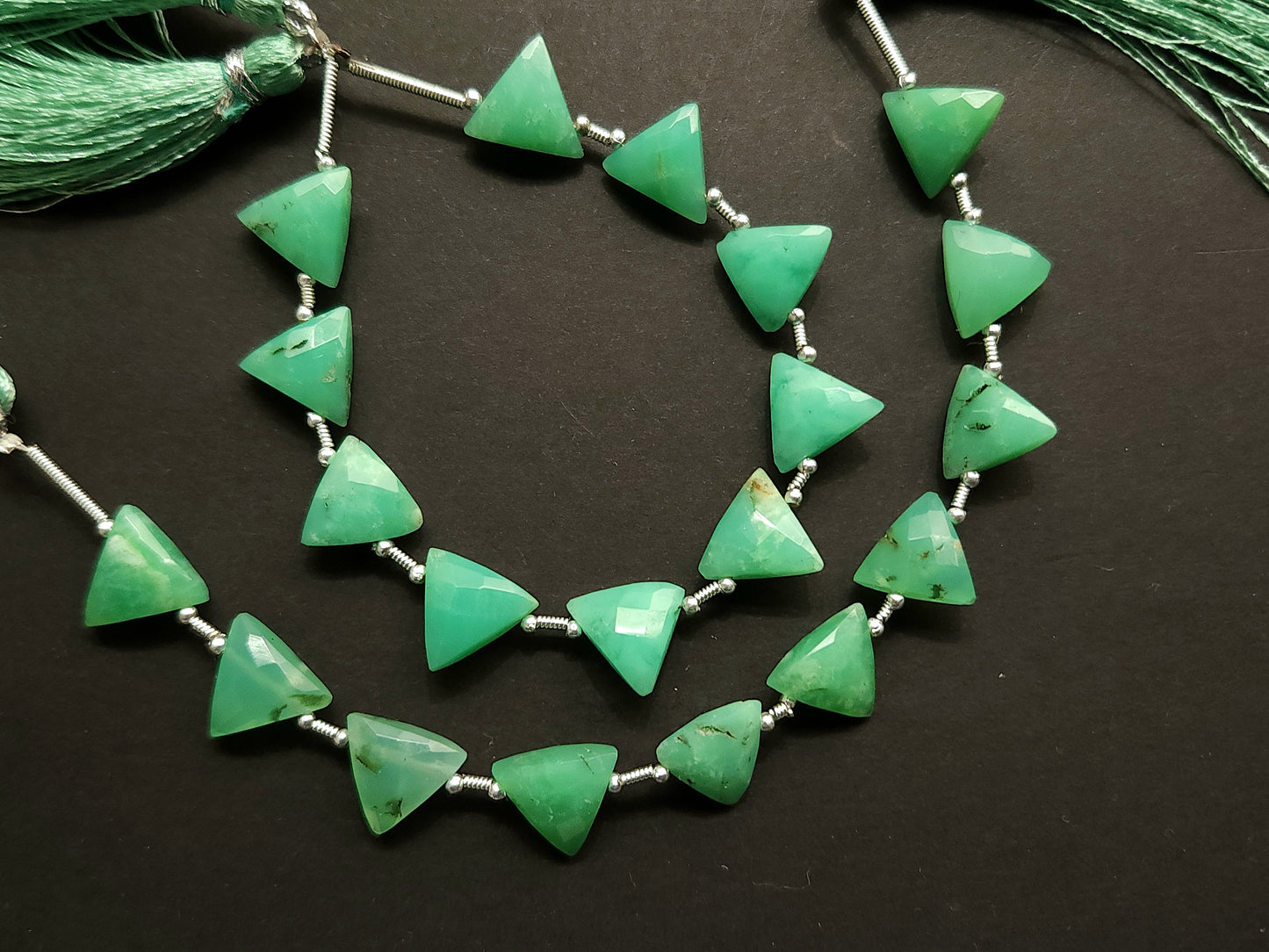 10 Pieces | Natural Chrysoprase Faceted Briolette Triangle Beads