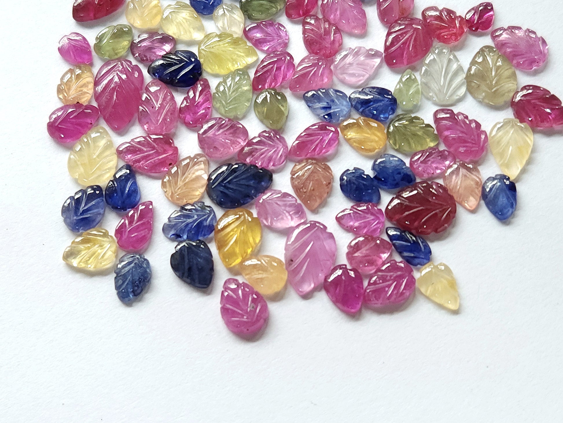 Multi Sapphire Carved Leaf (Glass-Filled)