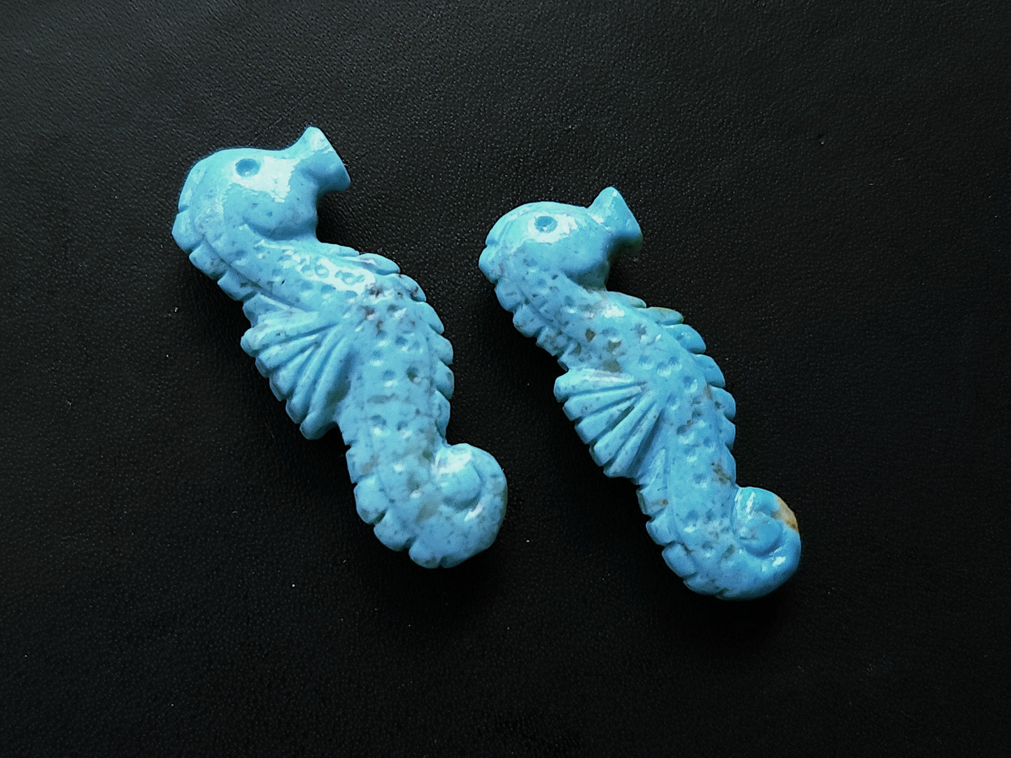 Natural Arizona Turquoise Carved Sea Horse Gemstone | Fish Carvings