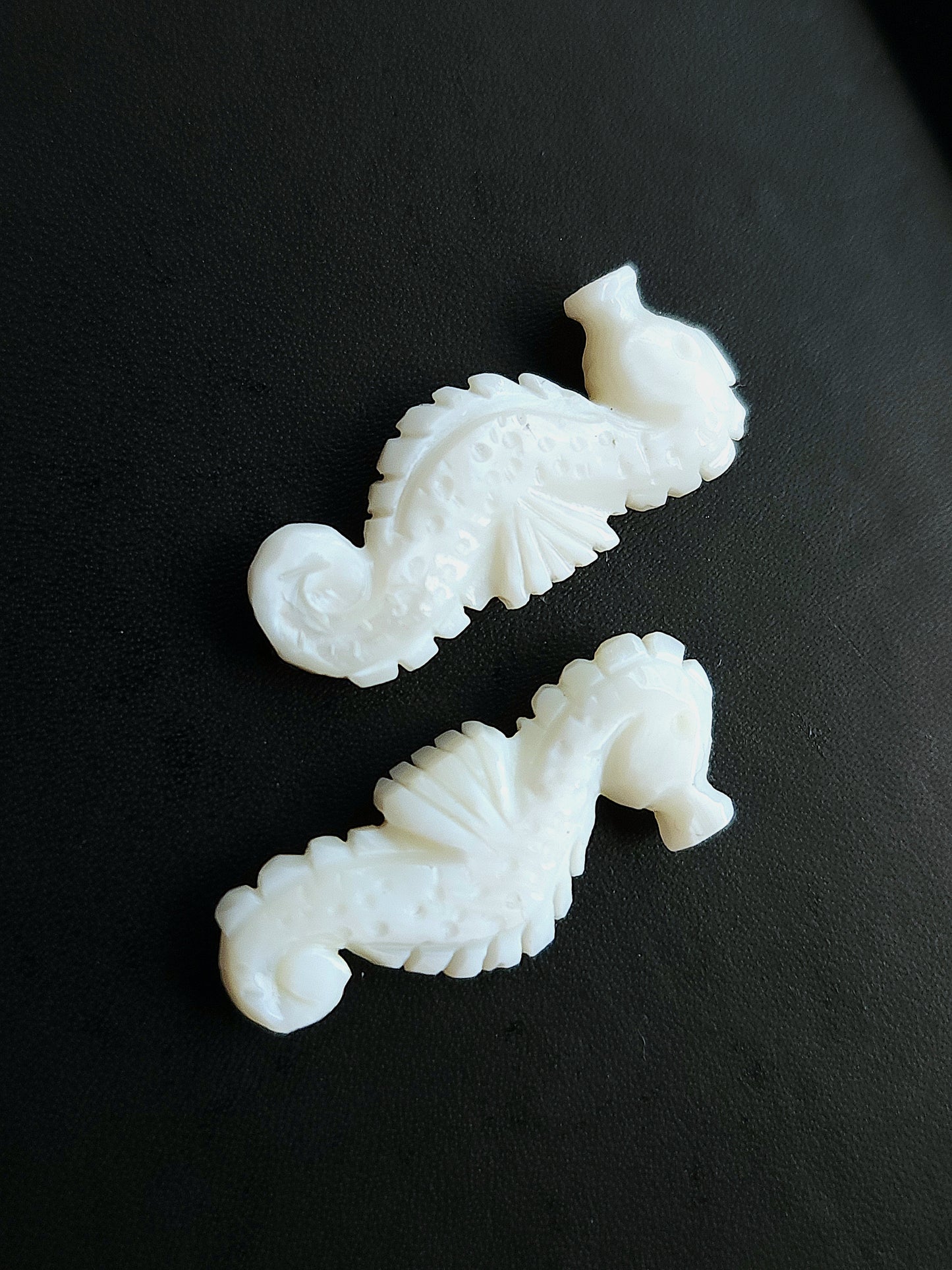 Natural Mother Of Pearl Carved Sea Horse Gemstone | Fish Carvings