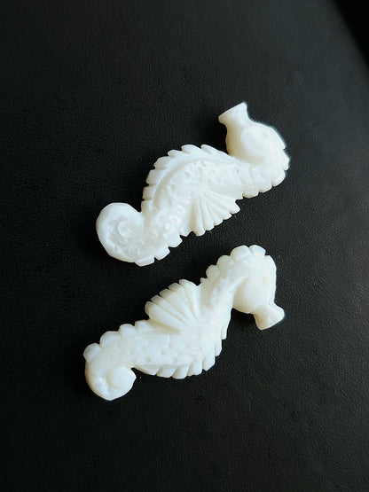 Natural Mother Of Pearl Carved Sea Horse Gemstone | Fish Carvings