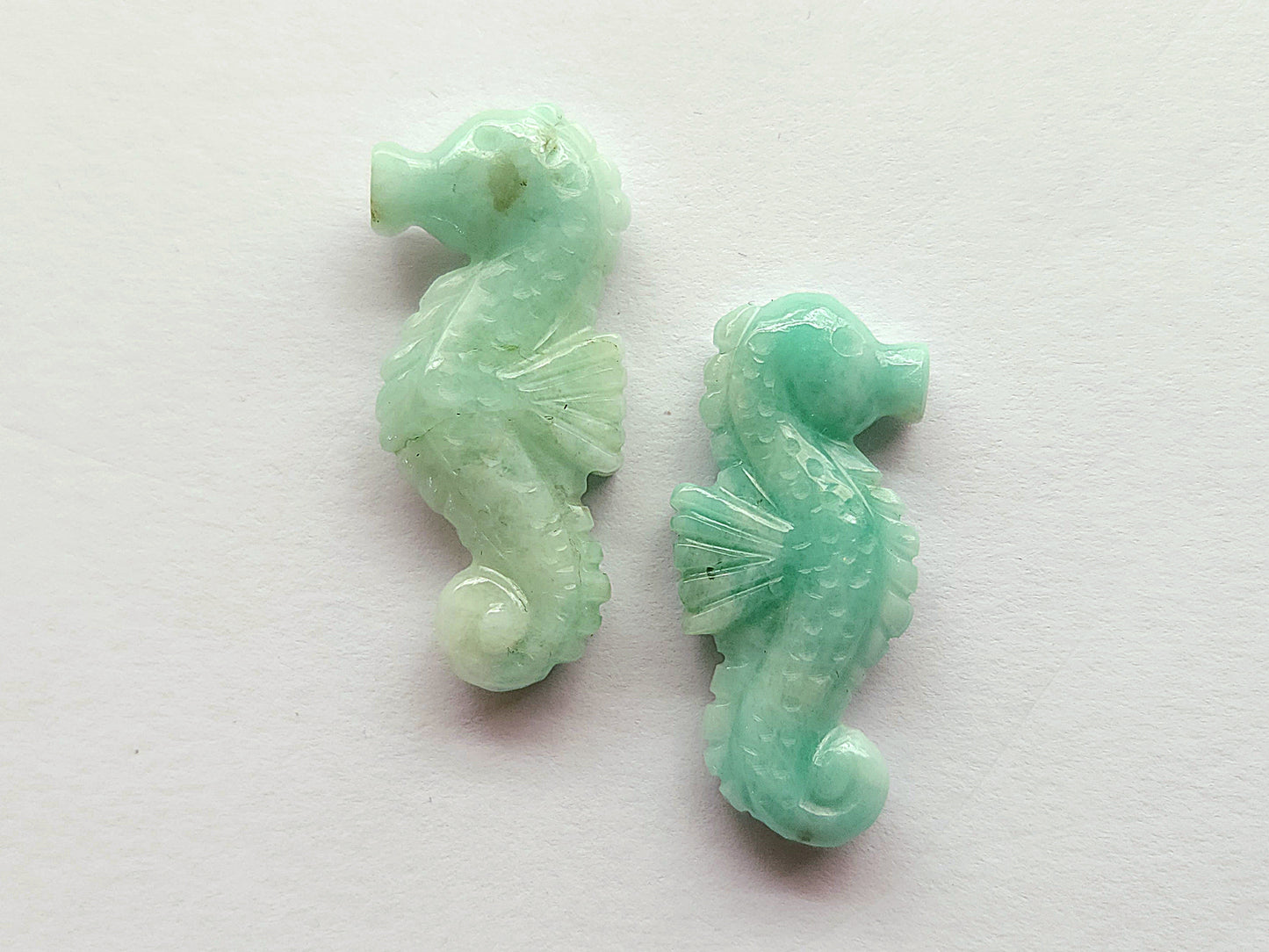 Natural Emerald Carved Sea Horse Gemstone | Fish Carvings