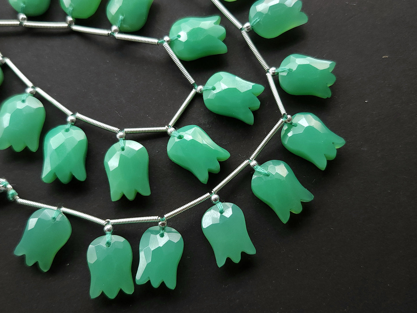 Green Quartzite Tulip Hammered Faceted Cut Beads | Flower Briolette Beads
