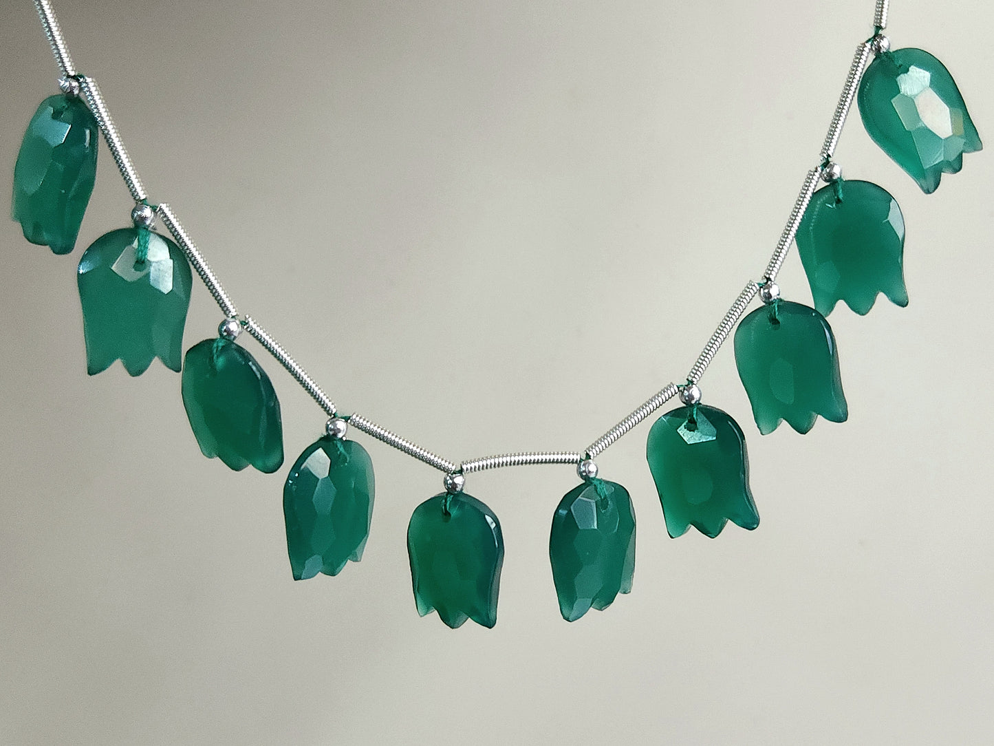 Green Quartzite Tulip Hammered Faceted Cut Beads | Flower Briolette Beads