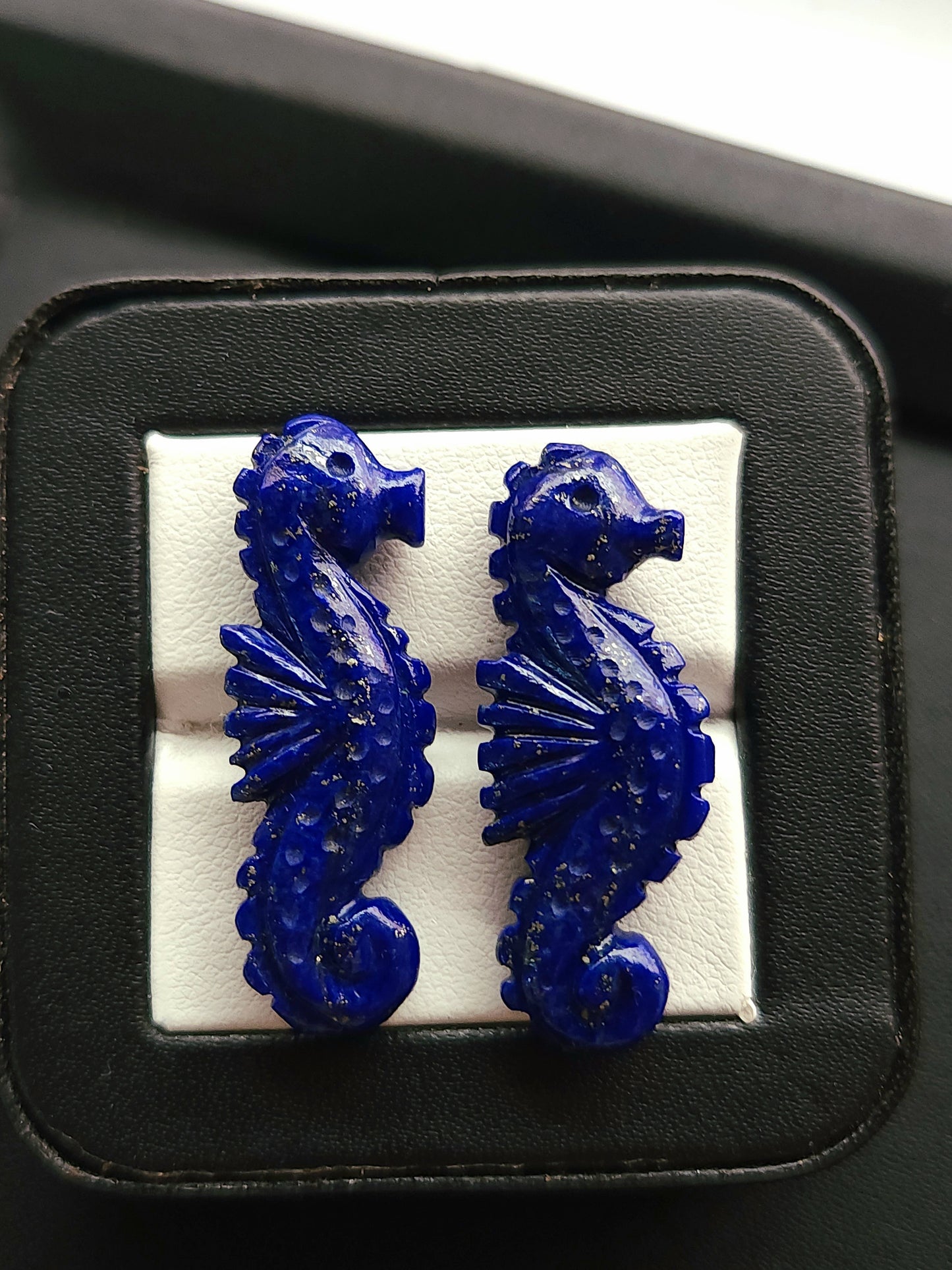 Natural Lapis Lazuli Carved Sea Horse Gemstone | Fish Carvings