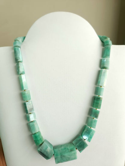 Natural Emerald Faceted Cylindrical Beads for Beaded Necklaces and Jewelry