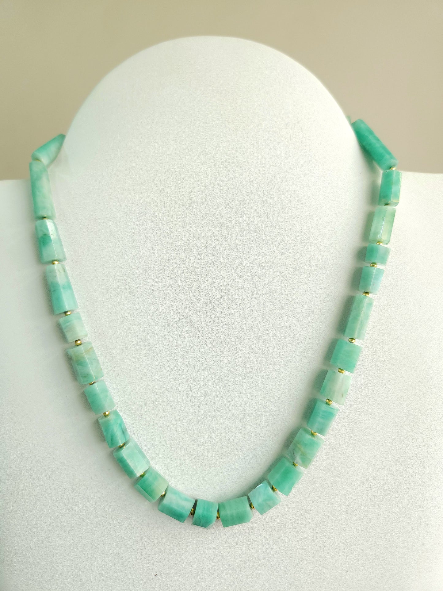 Natural Emerald Faceted Cylindrical Beads for Beaded Necklaces and Jewelry