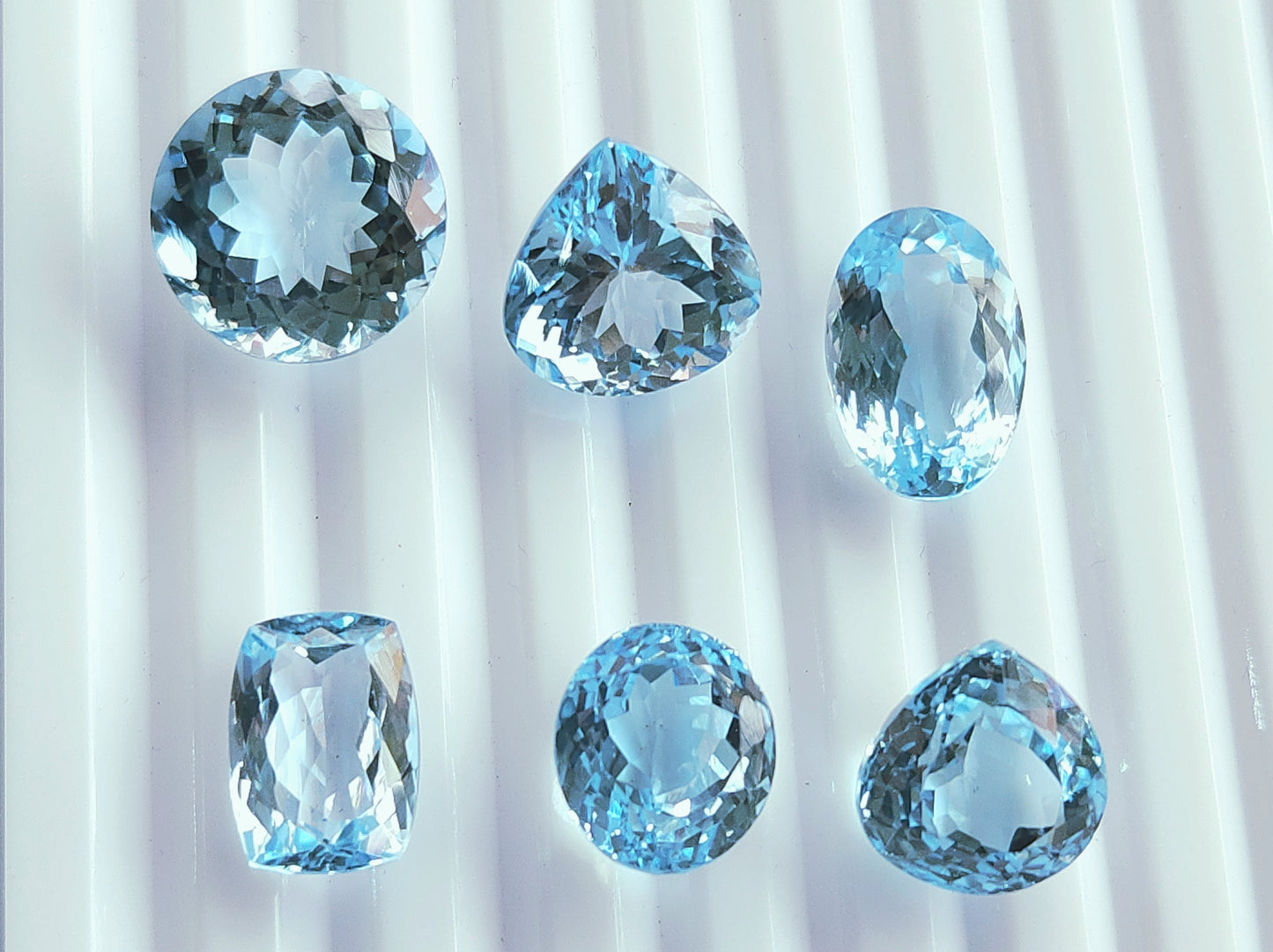 Natural Sky Blue Topaz Loose Pieces Gemstone | 11 To 15 MM