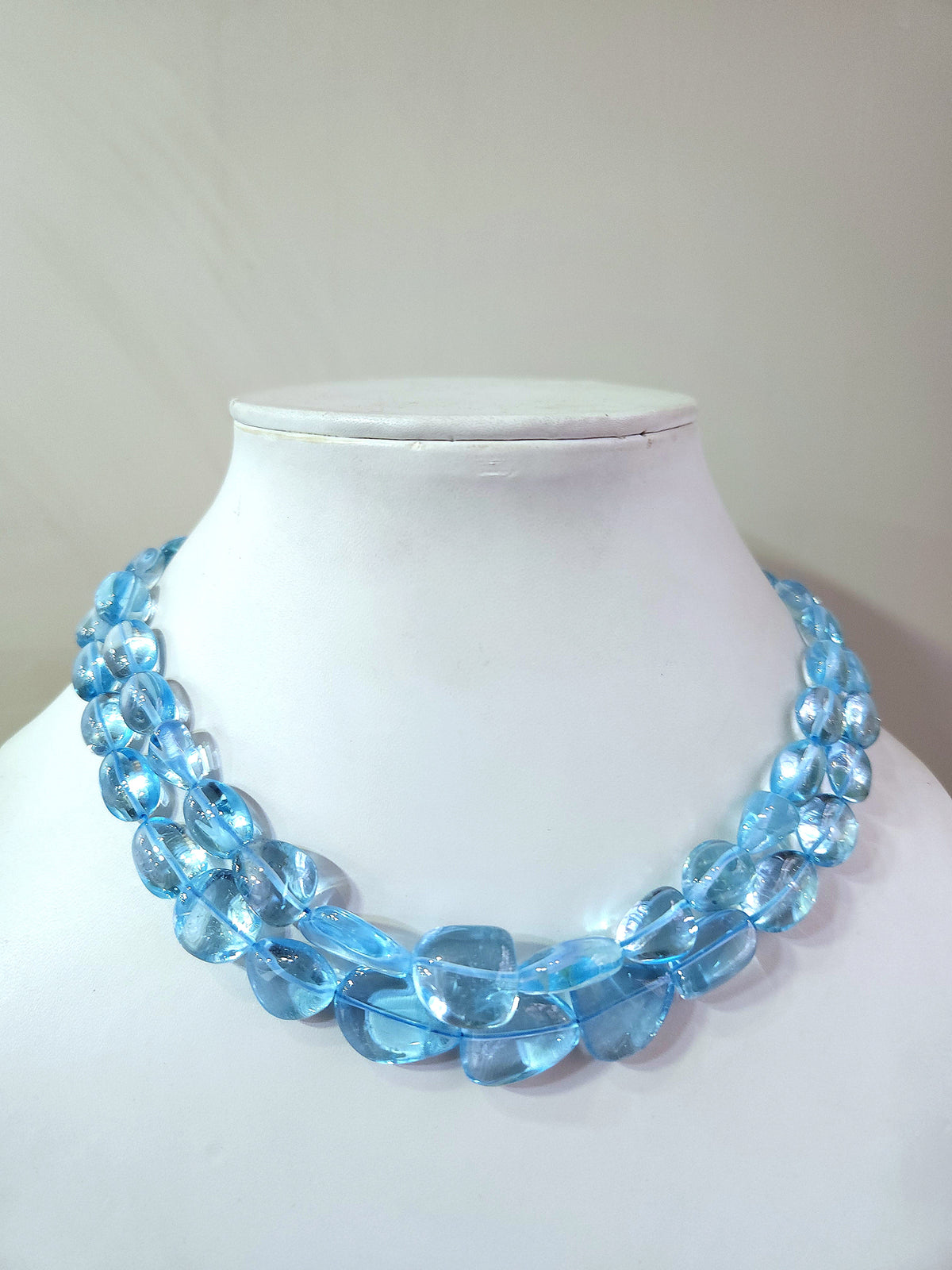 Natural Blue Topaz Smooth Oval / Tumble Shape Beads