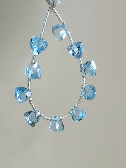 Natural Blue Topaz 3D Trillion Faceted Beads | Pyramid Shape