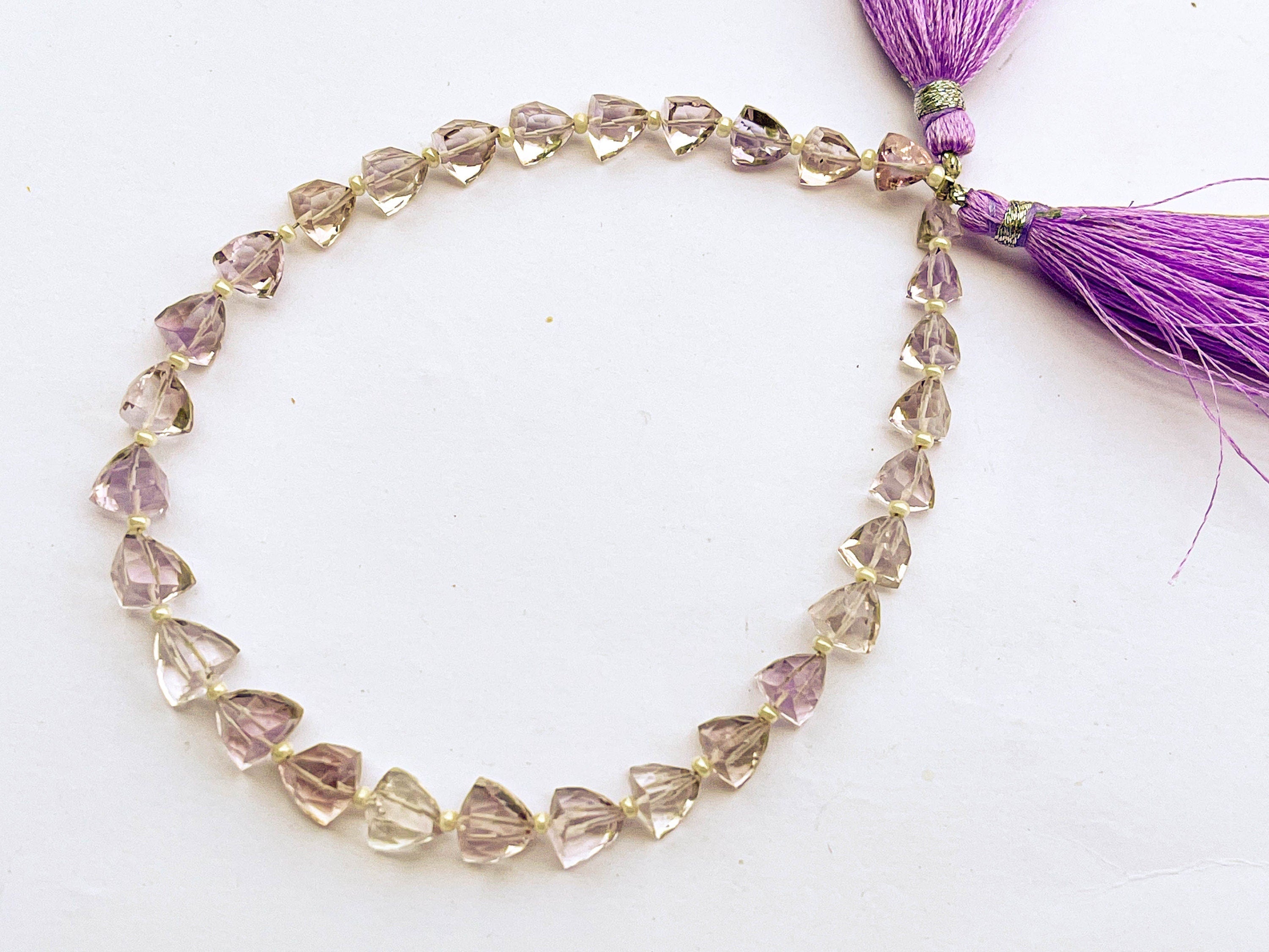 30 pieces PINK AMETHYST 3D Trillion Shape Beads, Natural Amethyst Trillion Shape Beads, Amethyst Pyramid, Amethyst Beads, 5mm to 7mm Beadsforyourjewelry