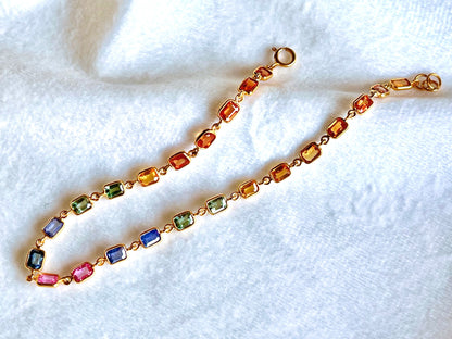 Natural Rainbow Sapphire Gemstone Octagon Bezel Set 18K Yellow Gold Bracelet
