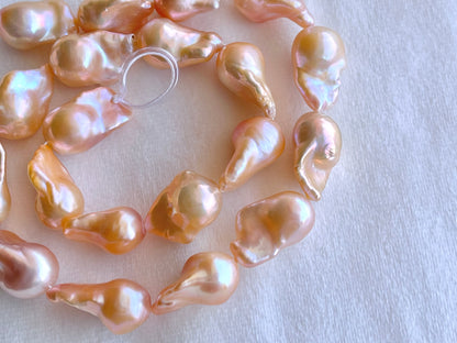 16 Inch Natural Cultured Freshwater Lustrous Pinkish Purple Baroque Pearls