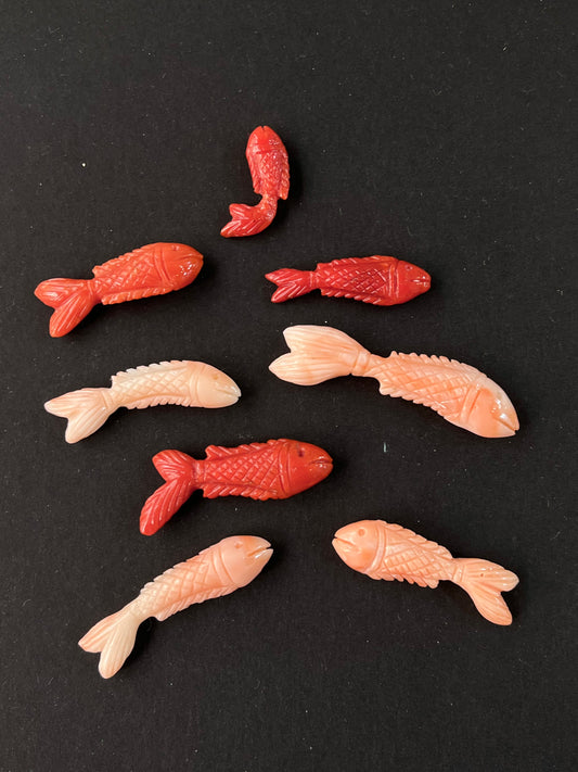 Natural Coral Fish Carving Hand Carved Gemstone Figurine for Jewelry Making