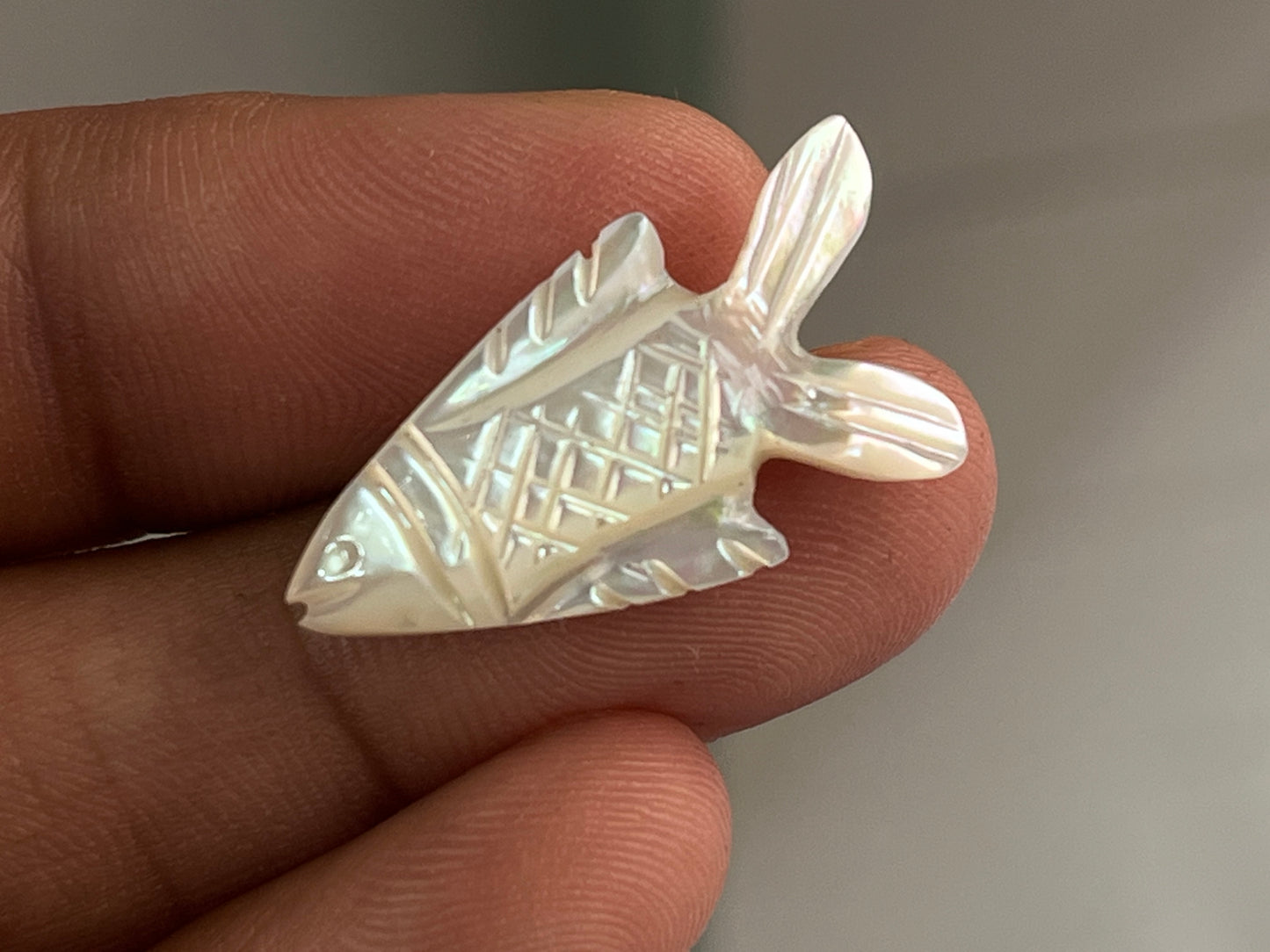 Mother of Pearl Fish Loose carving