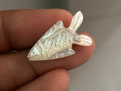Mother of Pearl Fish Loose carving