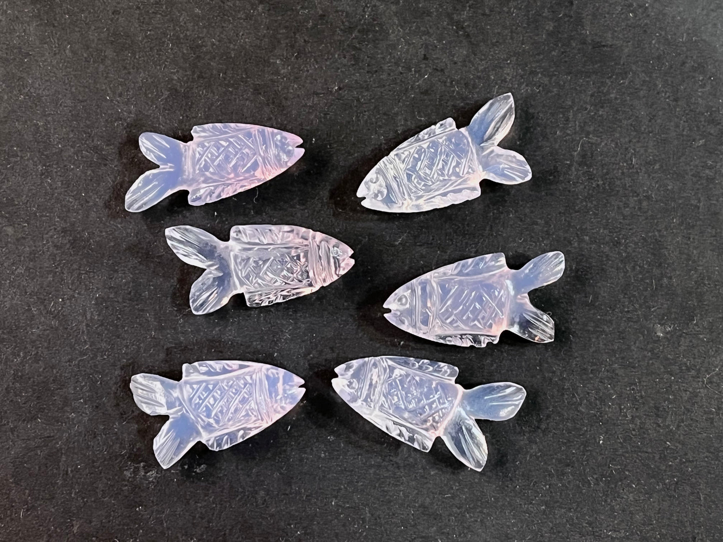 Lavender Quartz Fish Loose carving