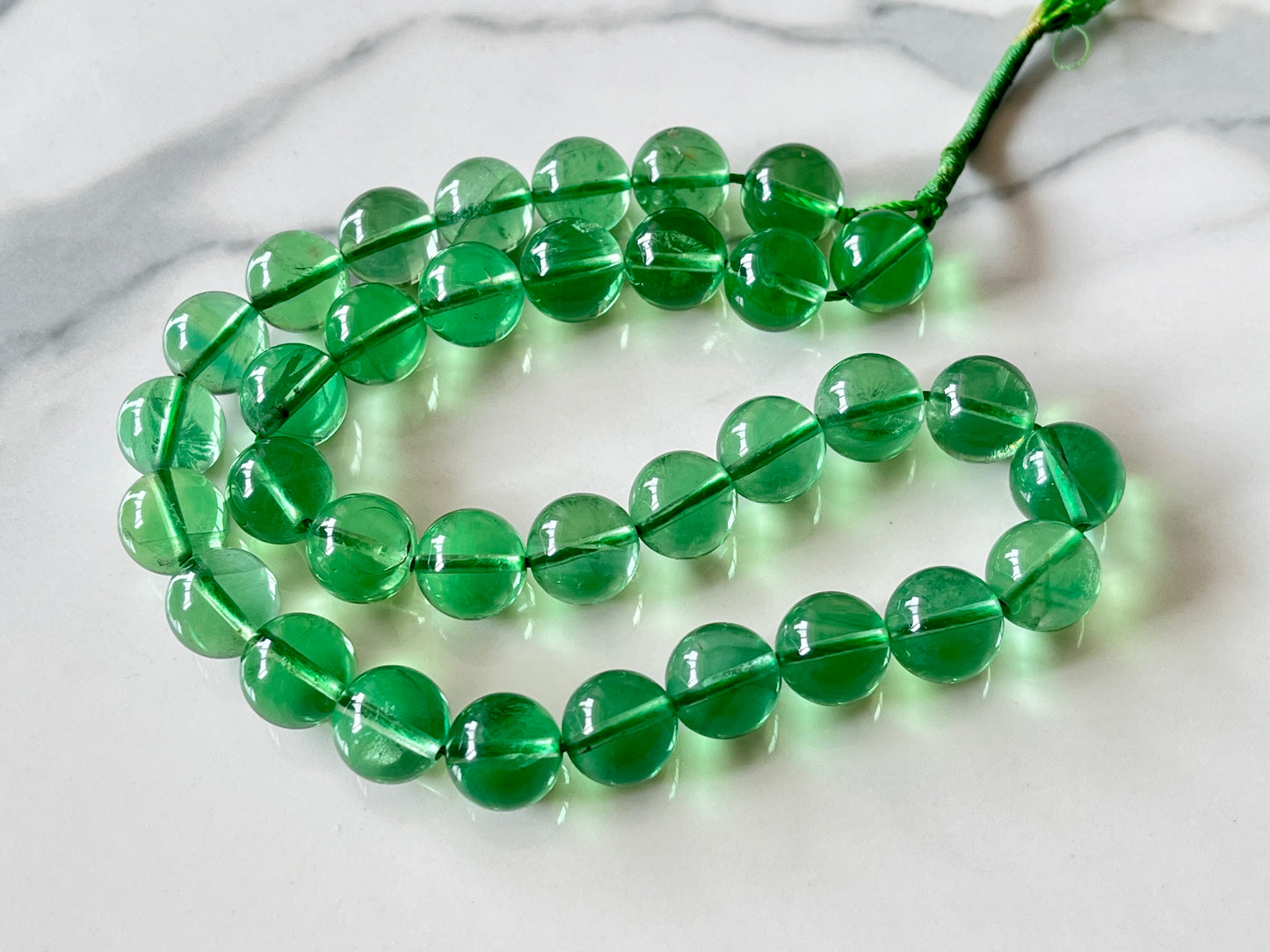 Natural Green Fluorite Smooth Spherical Shape Beads