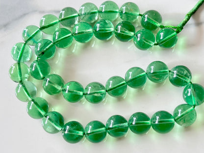 Natural Green Fluorite Smooth Spherical Shape Beads