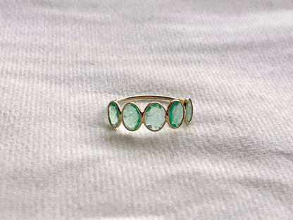 Natural Emerald Gemstone Bezel Set 18K Solid Gold 6 1/2 US Ring