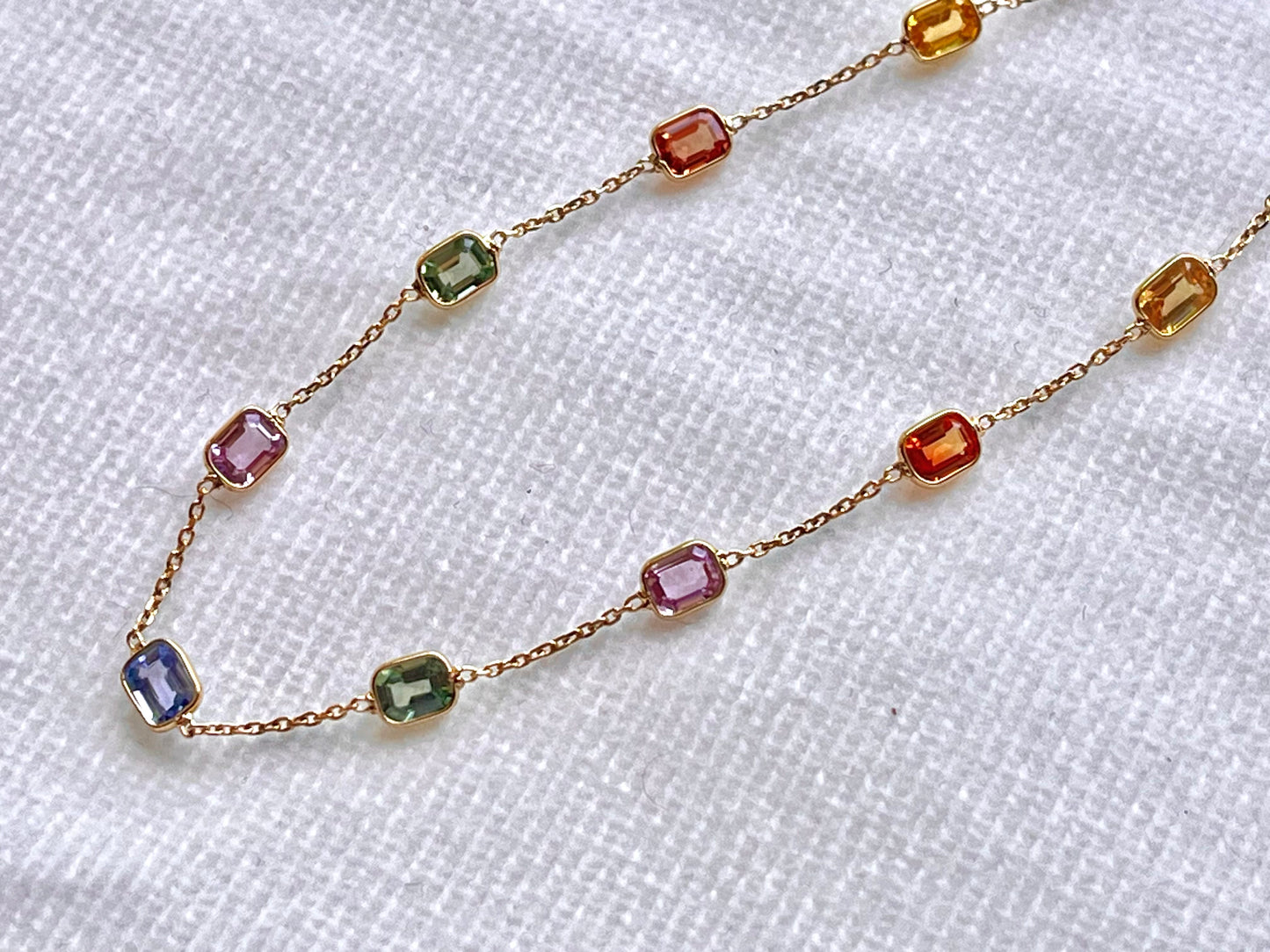 Rainbow Sapphire Bezel Set Chain Bracelet 18K Solid Yellow Gold, Lightweight Multicolor Gemstone Bracelet