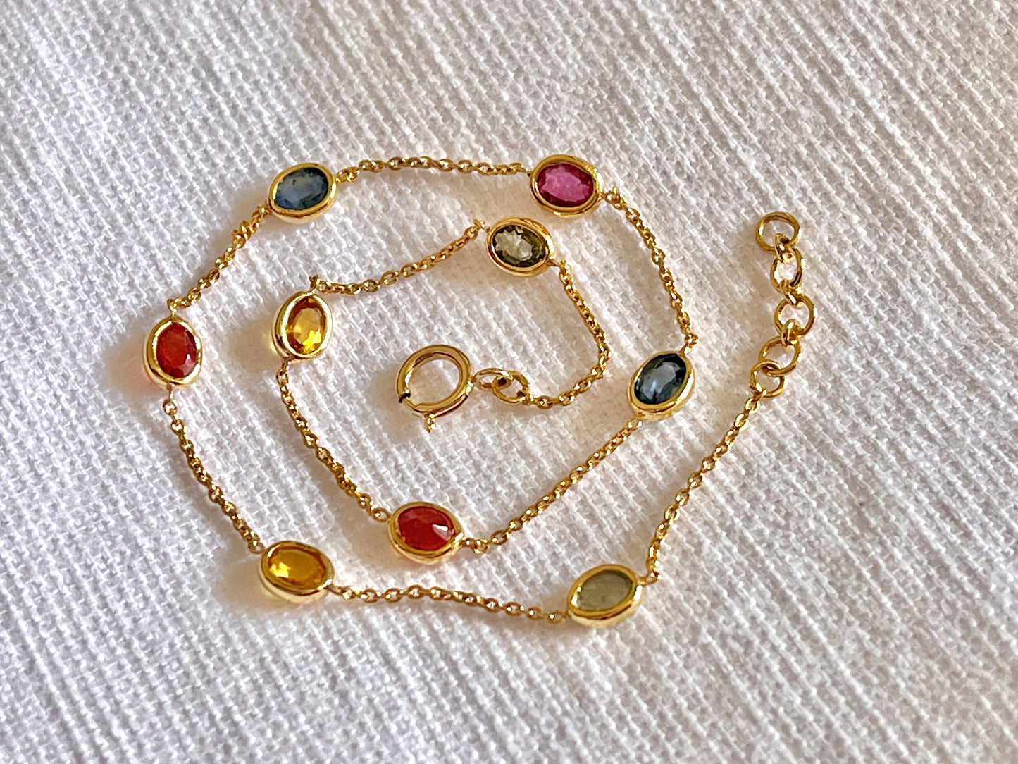 Rainbow Sapphire Bezel Set Chain Bracelet 18K Solid Yellow Gold, Lightweight Multicolor Gemstone Bracelet