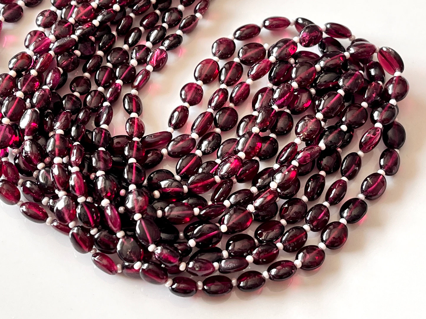 Rhodolite Garnet Smooth Oval Shape Beads