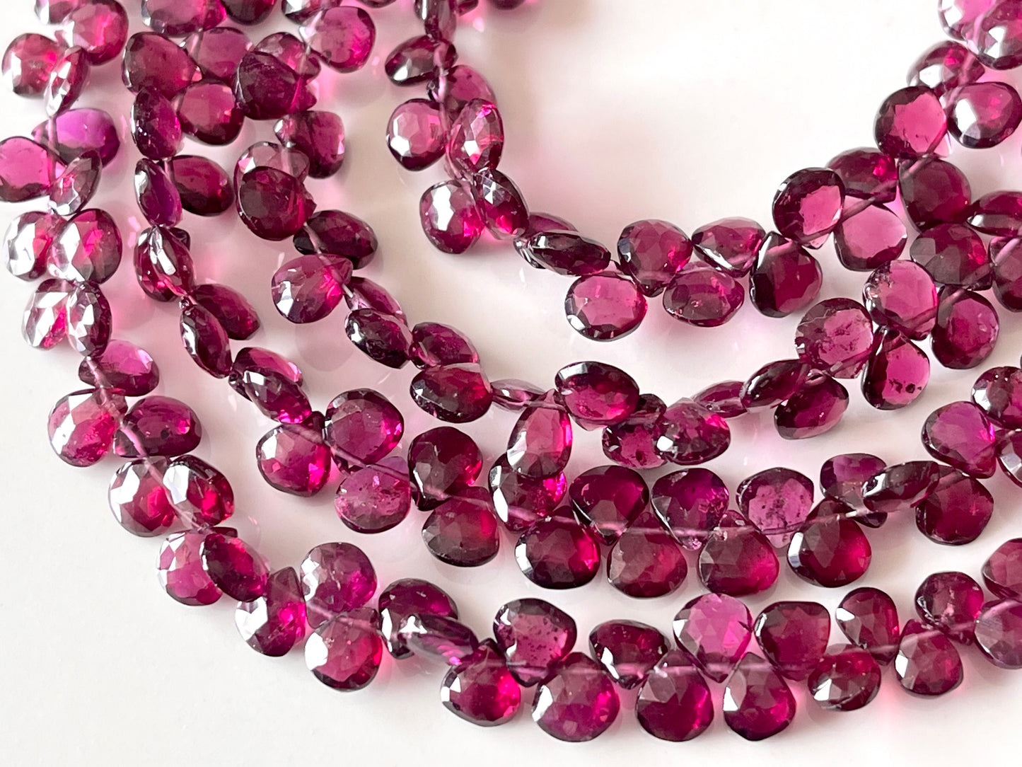 Rhodolite Garnet Faceted Heart Briolette beads