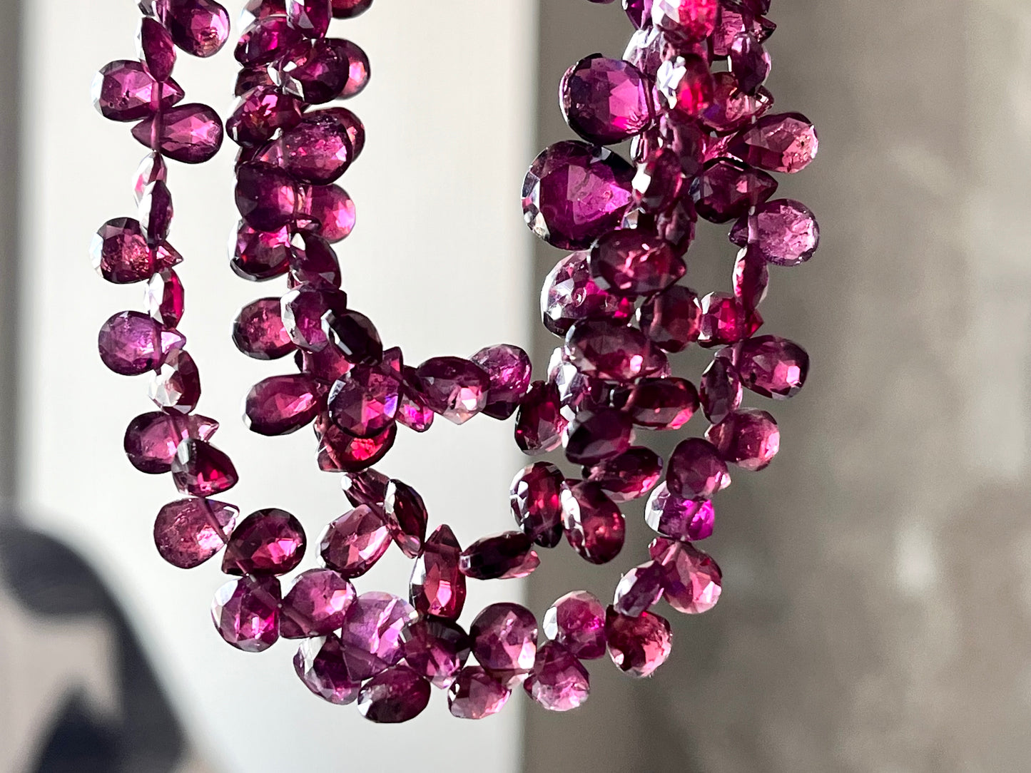 Rhodolite Garnet Faceted Pear Briolette beads