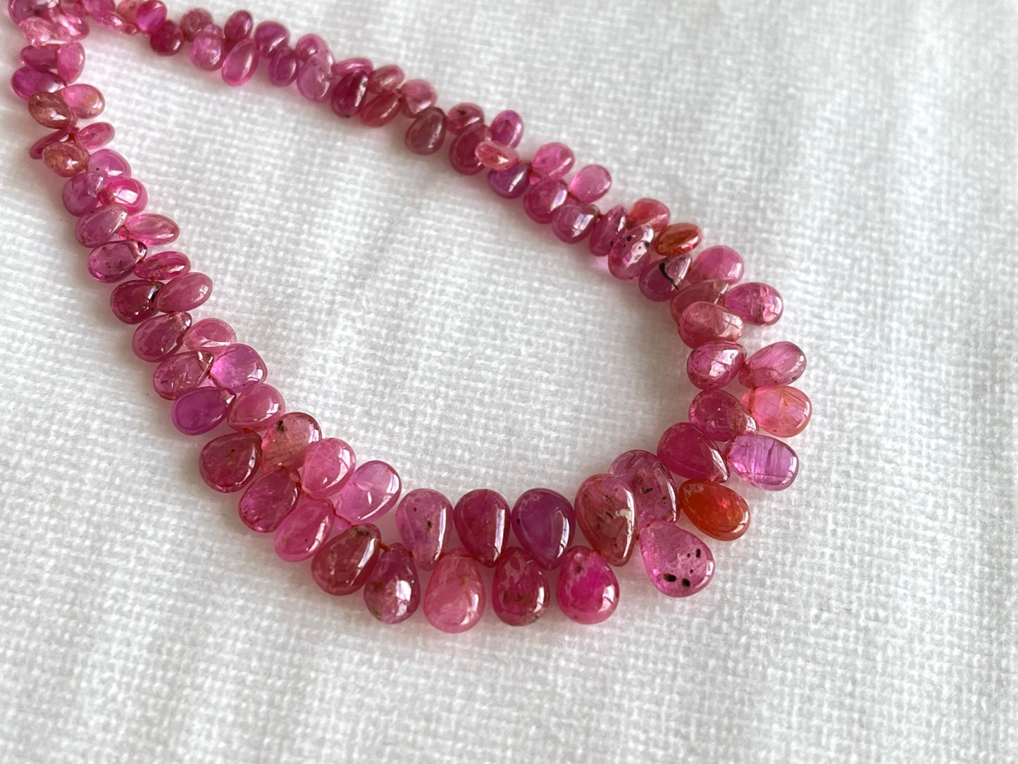Ruby (Jhonson Mines) smooth pear beads